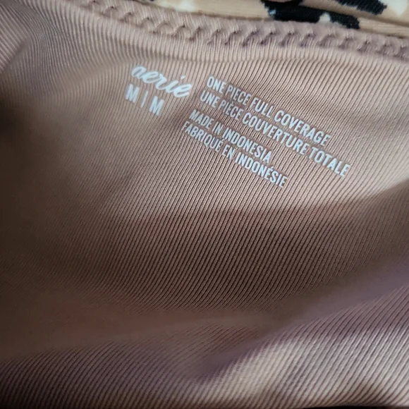 Aerie Leopard Print 1 Piece Wrap Bathing Swim Suit NWT Size M - Picture 6 of 11